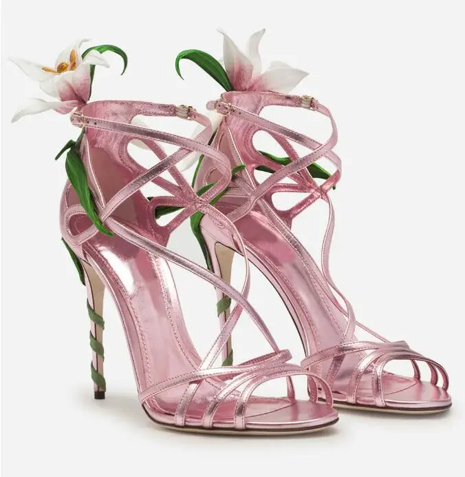 

Women's Shoes