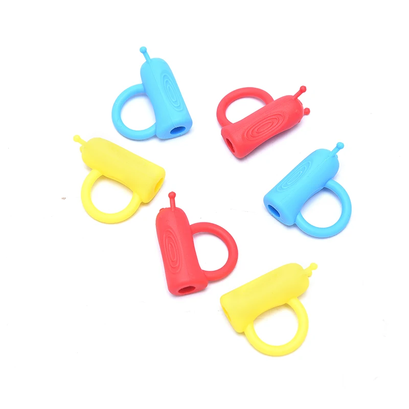 

3Pcs Children Writing Pencil Pen Holder Kids Learning Practice Silicone Pen Aid Grip Posture Correction Device for Students
