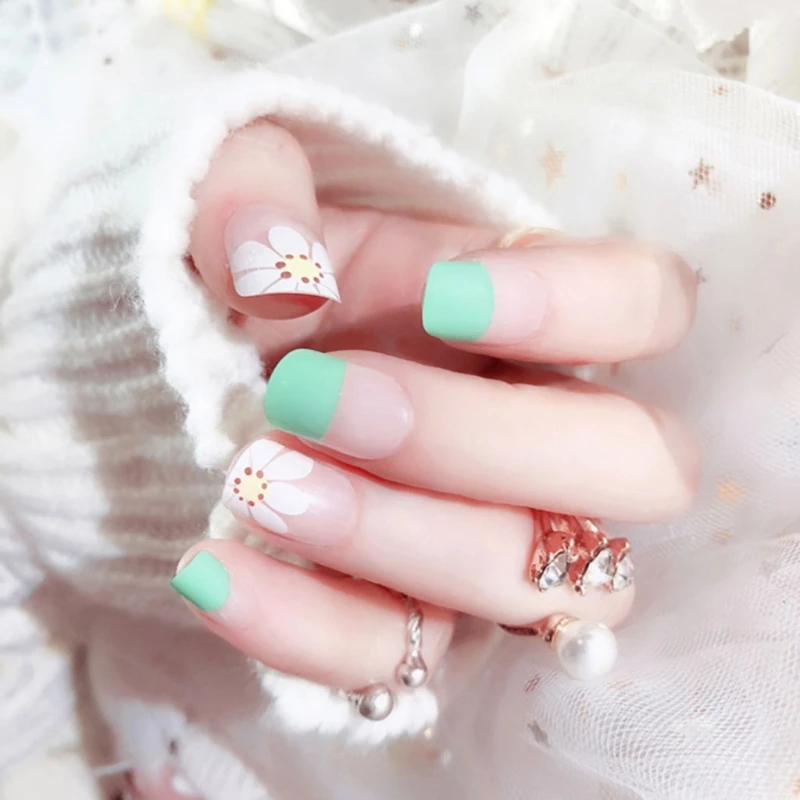 

24pcs Set Flower Design Nail Tips Acrylic False French Full Nails Art C60
