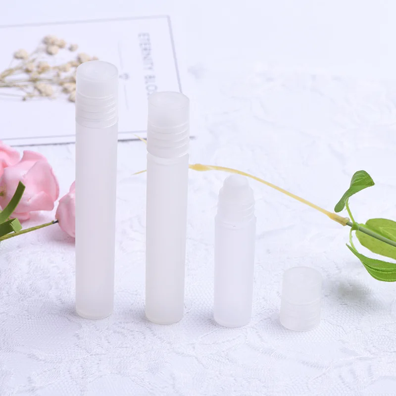 Новые матовые прозрачные пластиковые бутылки с роликами духи бальзам образец