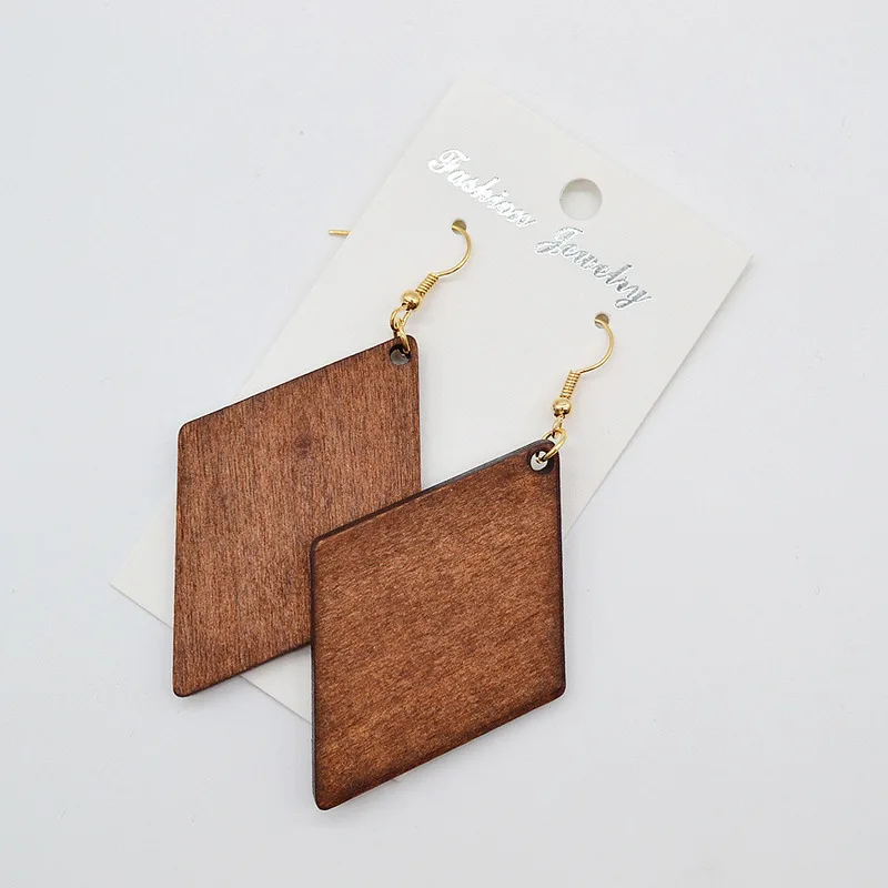 

Vintage Handmade Rhombus Wood Earrings Simple Chic Geometric Solid Color Dangle Earrings Women Travel Holiday Gift Party Jewelry