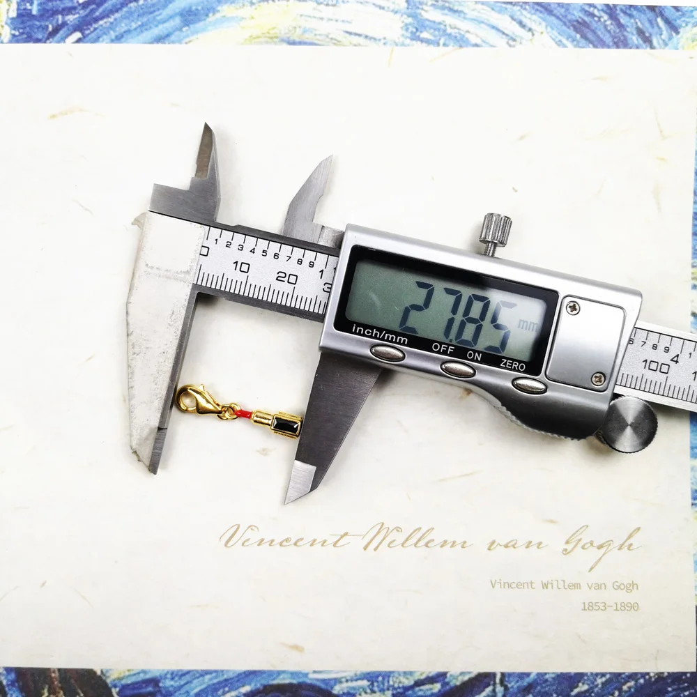 Подвеска с подвеской в виде Красной помады новинка зимы 2019 модные брендовые