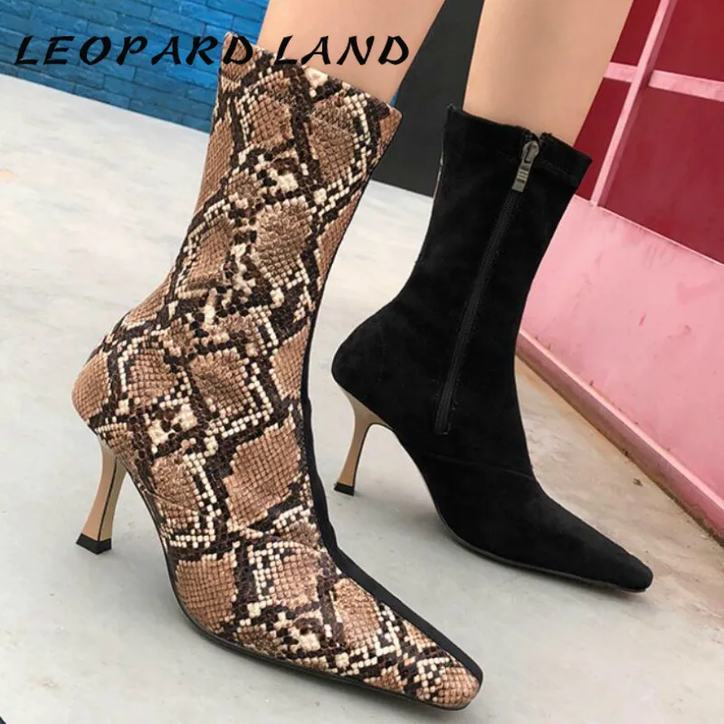 Земля леопарда 2021 Для женщин обувь сапоги чистого Красного цвета в стиле