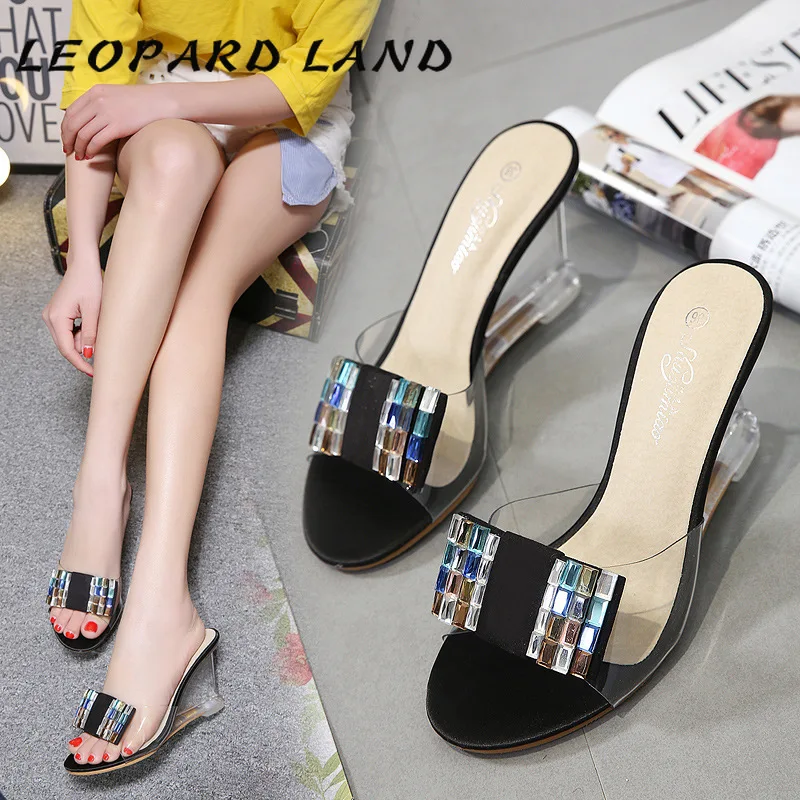 Женские летние тапочки на танкетке LEOPARD LAND Стразы с кристаллами Нескользящие