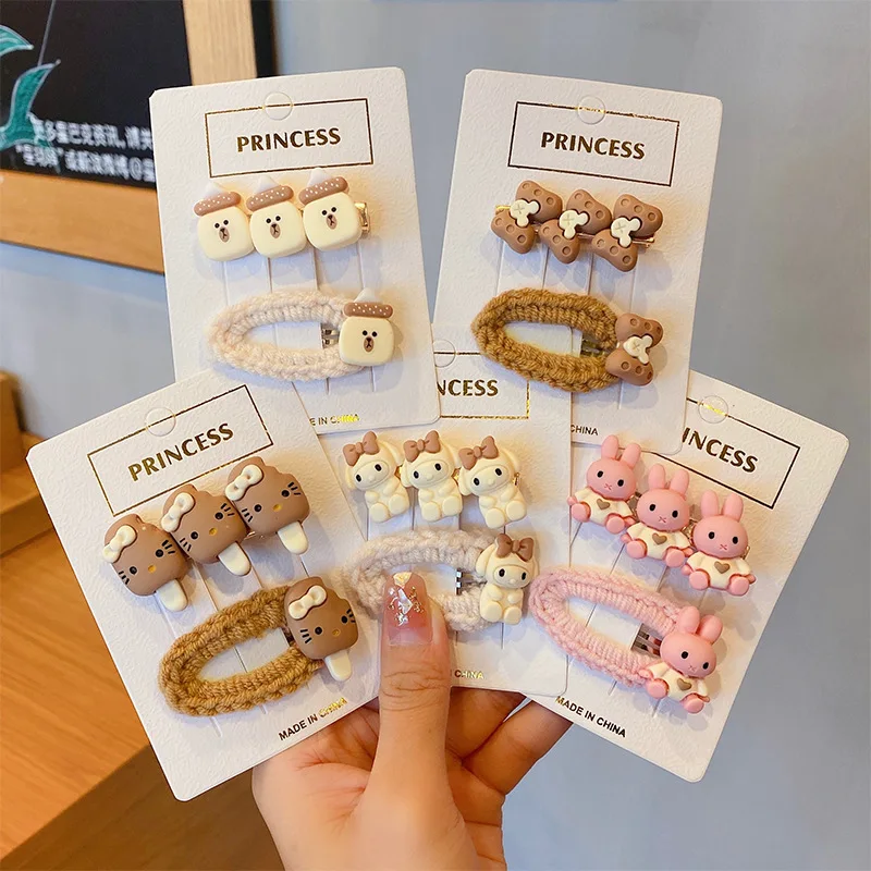 

2PCS/Set Girls Cute Cartoon Knitting Hairpins Children Sweet Winter Hair Decorate Barrettes Hair Clips Lovely Hair Accessories