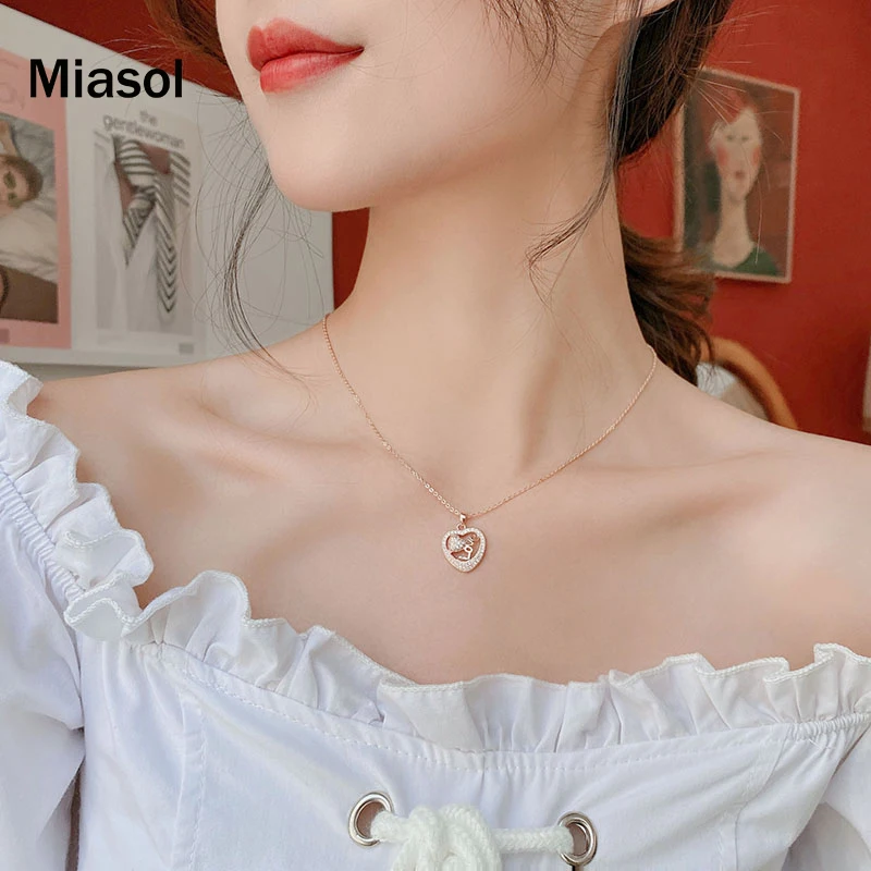 

Love Necklace Women's Letter Pendant Fashionable Holiday Summer Dress Matching to Make Beautiful Girls Exquisite Miasol Brand