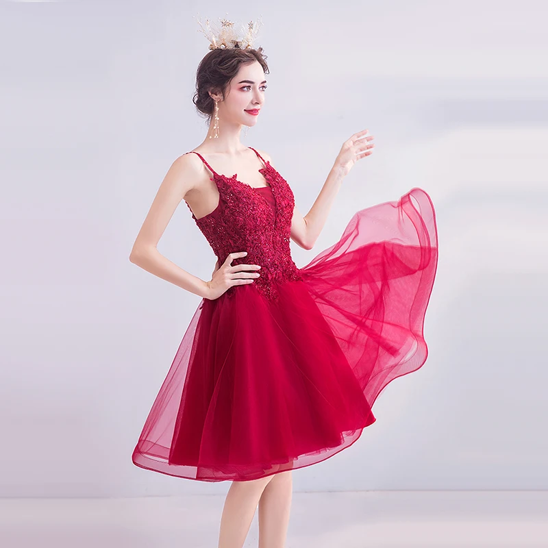 

Short Formal Evening Dresses Elegant V-neck Tulle Knee-Length Natural Party Dress Sleeveless Simple Embroidery Dress Women TS039