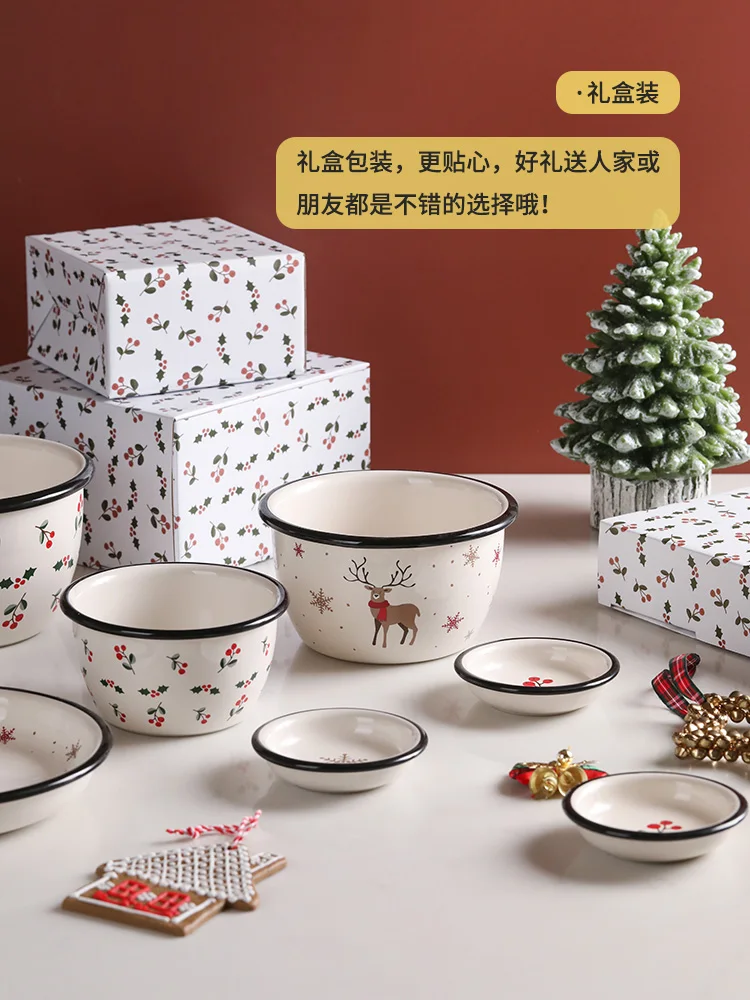 Рождественский набор посуды для стола "Олень" из керамики, включающий тарелку, миску и блюдце для риса и лапши.