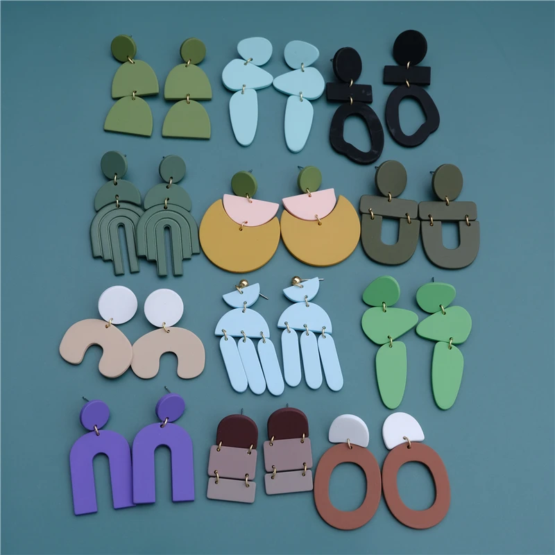 

AOMU 1Pair Women Fashion Vintage Geometric Irregular Solid Color Acrylic Long Dangle Drop Earrings for Women Party Jewelry