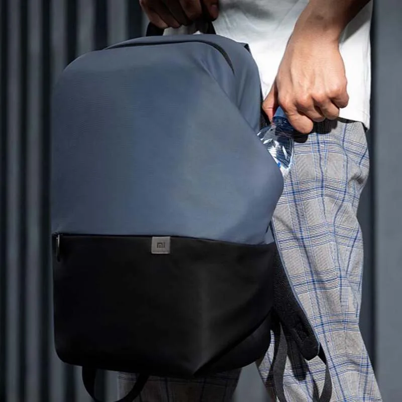 Xiaomi Простой повседневный рюкзак 20L большой емкости 450g супер легкий инновационный водонепроницаемый боковые карманы рюкзак для ноутбука