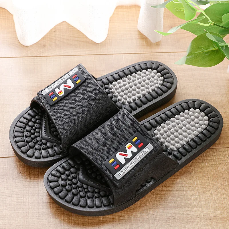 

2022 New Massage Slippers Men Summer Couple Sandals Home Shoes Simple Anti-skid Men's Slides Bathroom Slippers Zapatos De Hombre