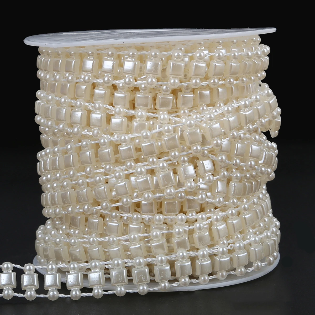 Бусины из АБС-пластика под жемчуг разных размеров цвета слоновой кости и белого