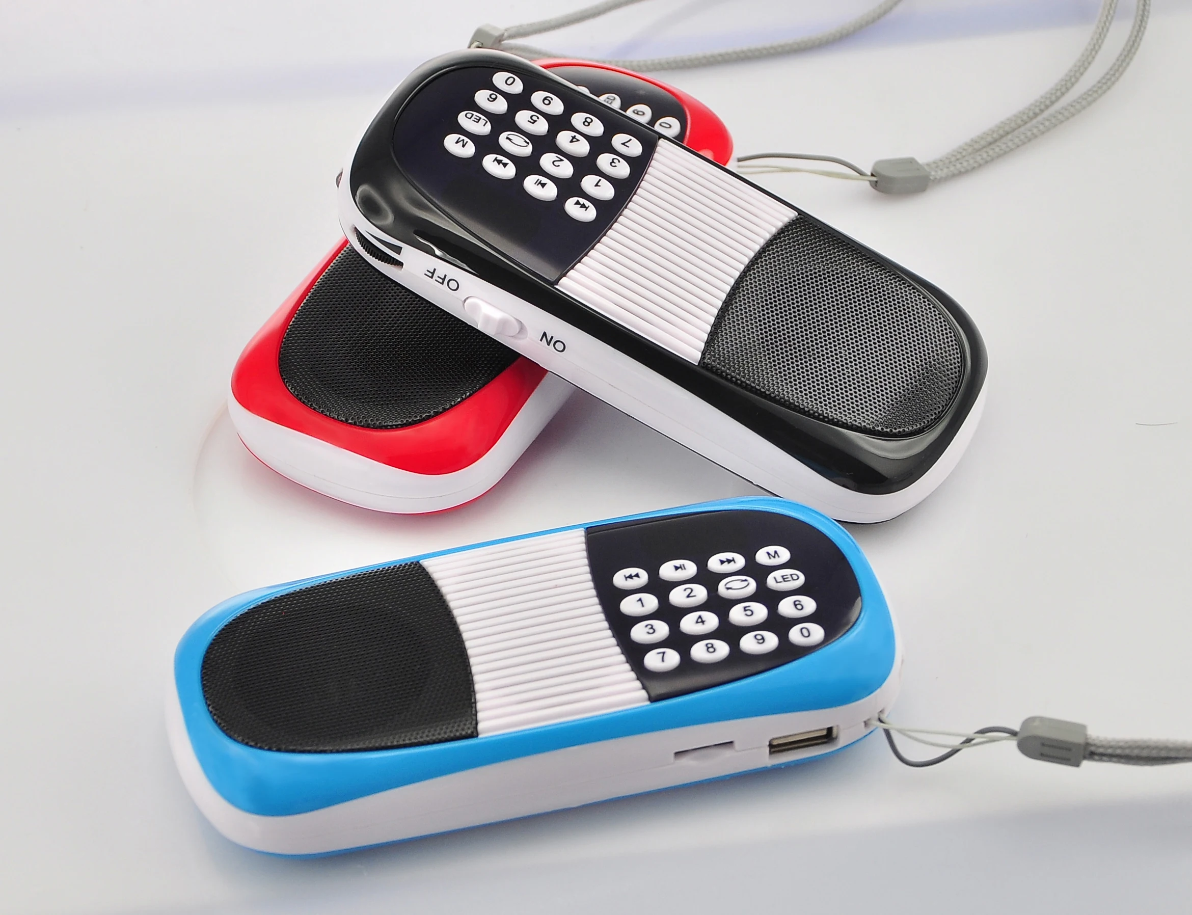 PRUNUS Мини FM магнитола Портативный радиоприемник Поддержка AUX TF карта MP3 play USB