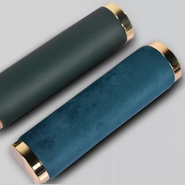 

Watch Stand, Creative Leather Flannel Bracelet Display Holder, Jewelry Display Dhooting Prop