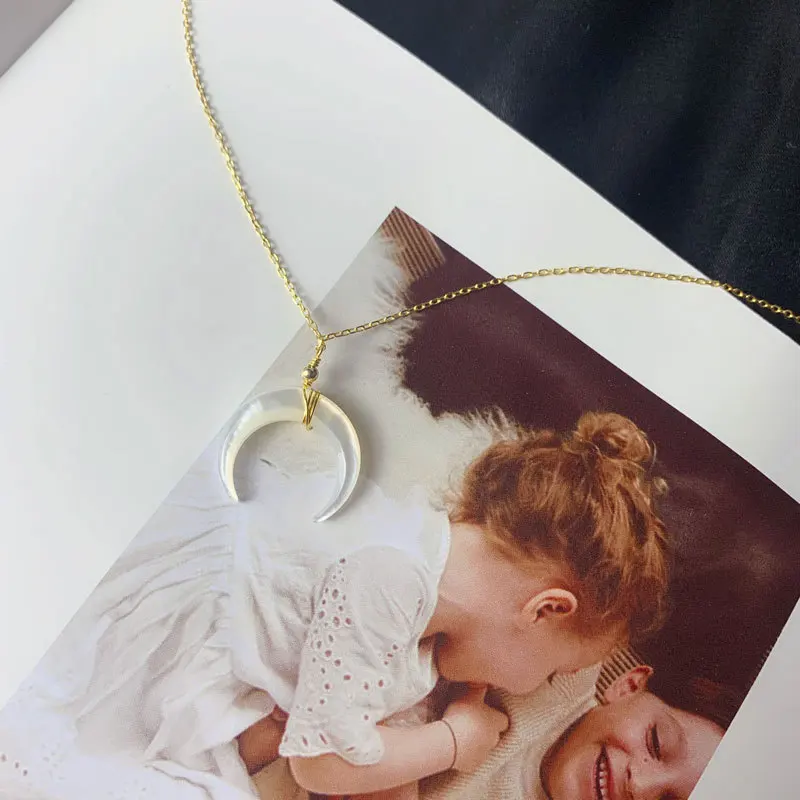 

925 Sterling Silver Tassel Moon Charm Pendent Necklace For Women Girls Wedding Party Fashion New Jewelry dz736