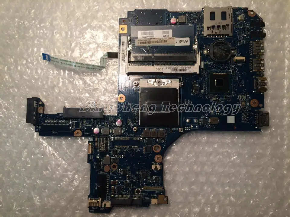 

Laptop Motherboard For Toshiba Satellite S55t H000055980 HM86 Chipset HD5000 DDR3 Mainboard 100% tested