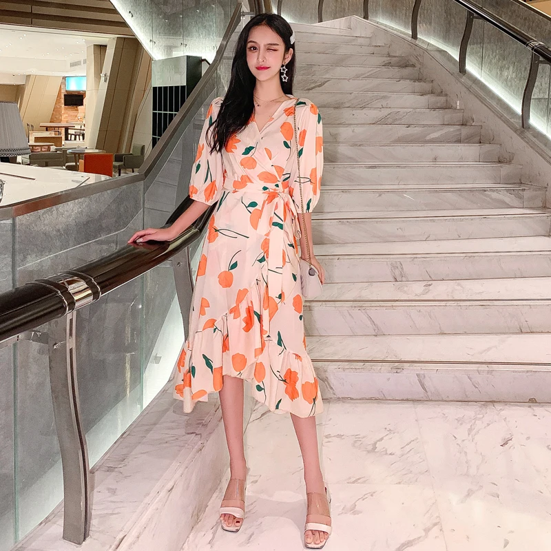 Женское шифоновое платье с цветочным принтом офисное элегантное винтажное для