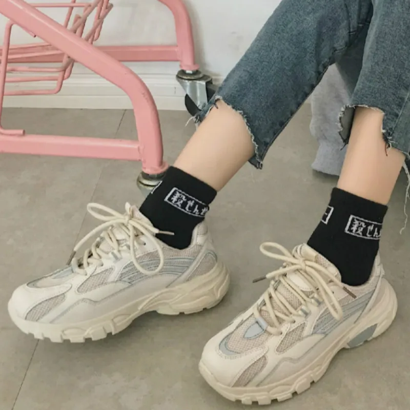 Женские кроссовки QWEDF с вулканизированной подошвой сетчатые на шнуровке модная