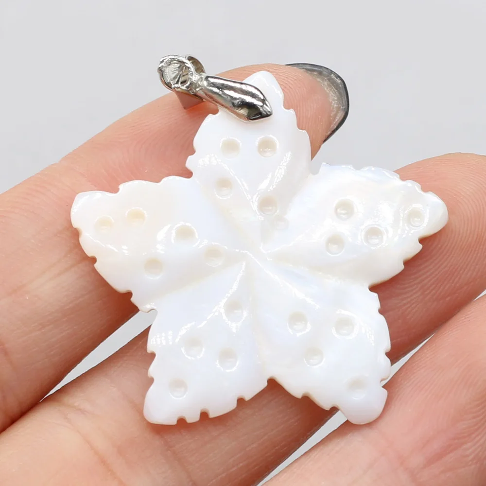 

Natural Beach Shell Pendant Flowers Shape Mother of Pearl Shell Charms Accessories DIY Necklace Jewelry Gifts Making Supplies