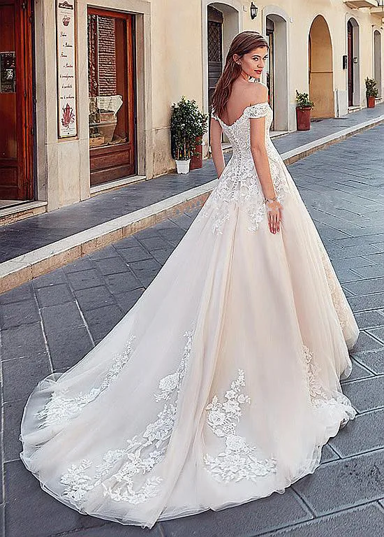 

Wedding Dresses