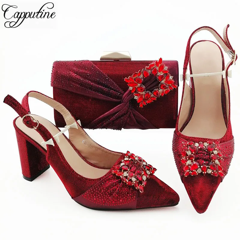 Очаровательные весенне-осенние зеленые сандалии с острым носком туфли и сумочки