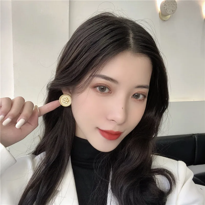 

Stylish Rose Big Studs Earrings Simple Vintage Earrings for Women 2020