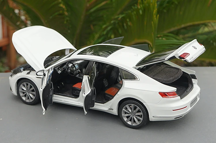 Высокое качество 1:18 VW CC модель сплава, имитация литого металла модель седана, изысканная коллекция подарков