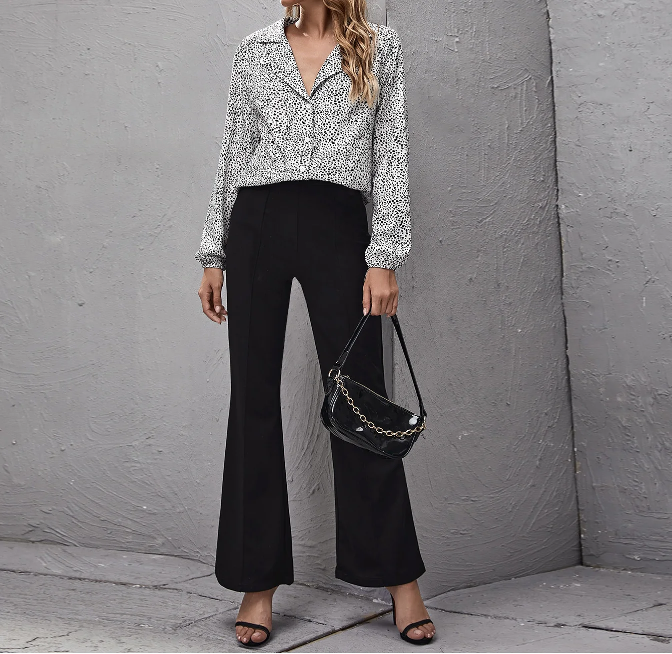 

New Shirt Women Leopard Print Blouse Shirt Autumn T-shirt Female long sleeve Shirt Women Elegant Office Lady V Neck Button Tops