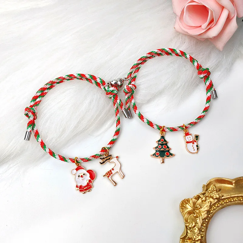 

Winter Romantic Santa Tree Snowman Elk Pendant Men Women Couple Bracelet Heart-Shaped Magnet Phase Attraction Rope Chain Jewelry