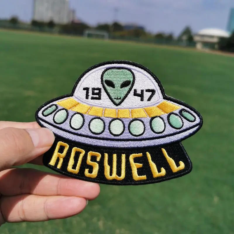 Prajna UFO патч вышитые патчи для одежды утюжок на заплатках одежде полоски Alien Rainbow