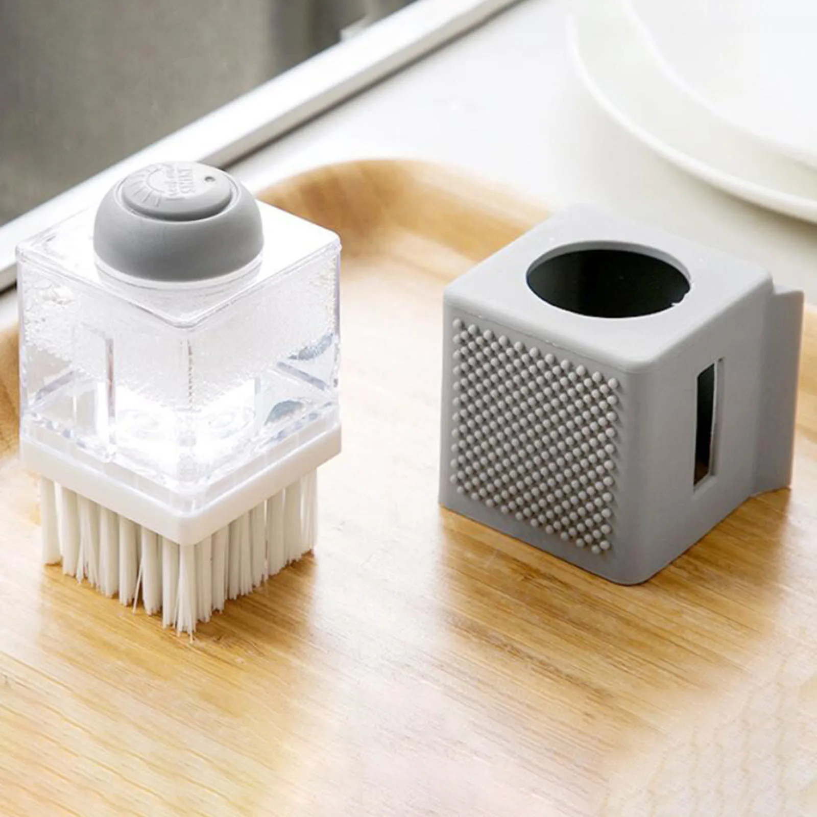 

Multifunctional Kitchen Cleaning Pressing And Automatic Liquid Adding Dishwashin Brush