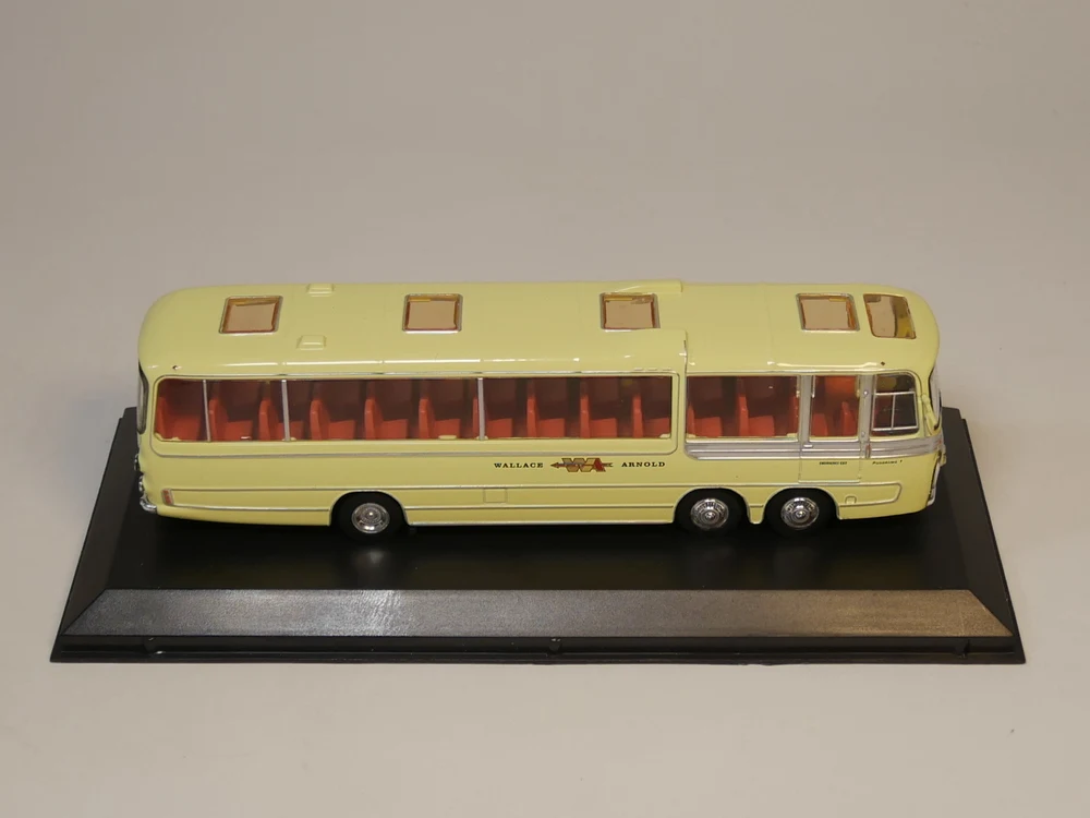 Коллекция автобусов atlas 1:72 Wallace Арнольд бестфорд вэль литые модели|Наземный