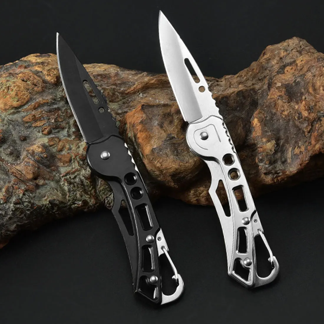 

Keychain knife Mini Outdoor Knife Pocket Self Defense Attack Camping Tool Hunting Knife Survival Tactics