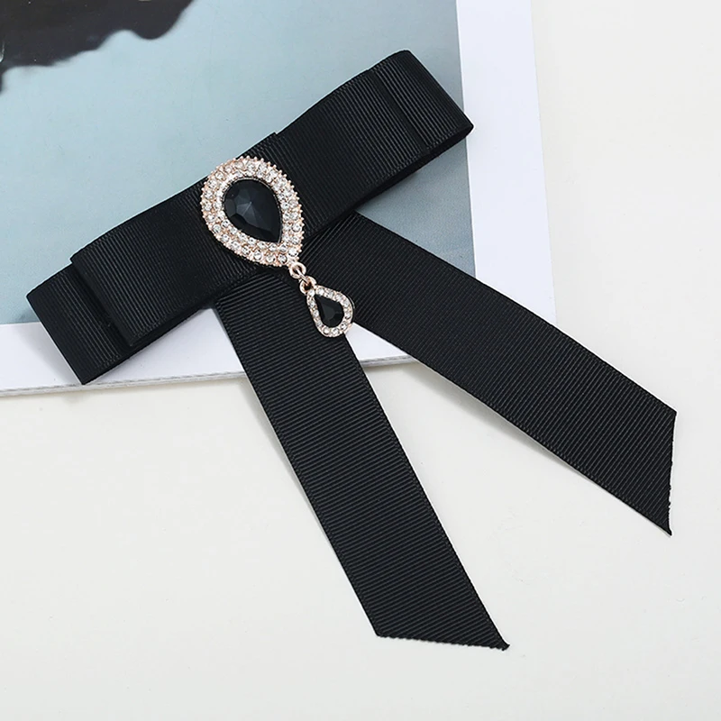 Женский бархатный галстук бабочка винтажный тканевый зеленого синего и черного