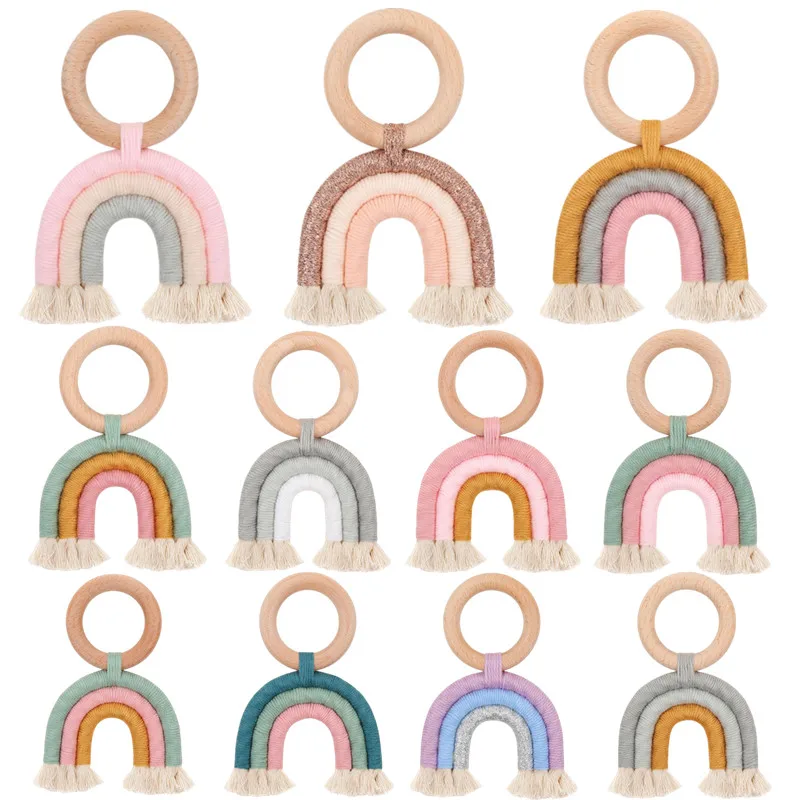 

1PC BPA Free Christmas Baby Rainbow Teething Ring Safety Wooden Teether For Children Kids Baby Care Accessory Shower Gifts