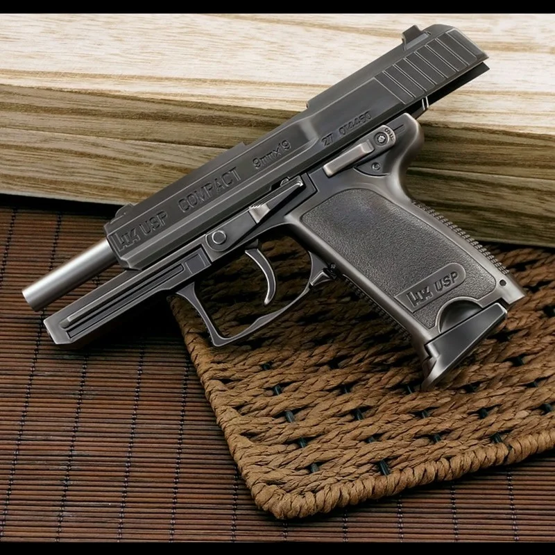 1:2.05 Alloy Metal USP Miniature Model Gun Pistol Toy Detachable Cartridge Case Throwing Can Not Shoot Collection Gift | Дом и сад
