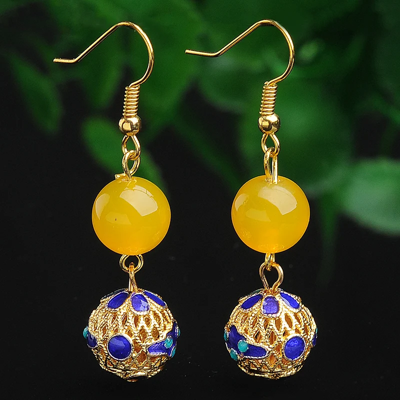 Natural chicken oil jaundice myelin earring 925 silver gold-plated jade-encrusted jade-studded women's earrings send certificate |