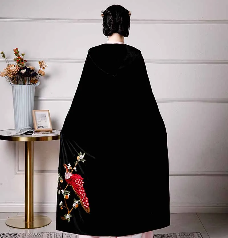 

Черная бархатная накидка для женщин, китайская винтажная накидка Hanfu с капюшоном, костюм для косплея на Хэллоуин, Длинная накидка Hanfu для жен...