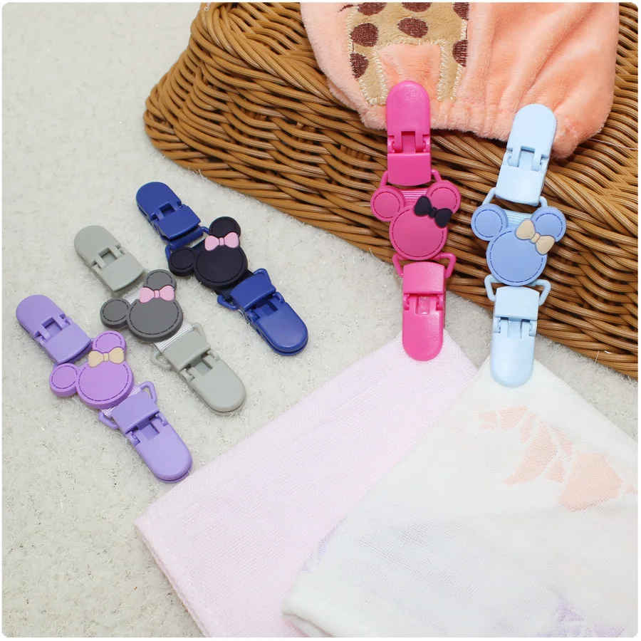 

Pack of 5 baby handkerchiefs anti-dropping clip, saliva towel anti-lost cartoon double-head anti-dropping clip