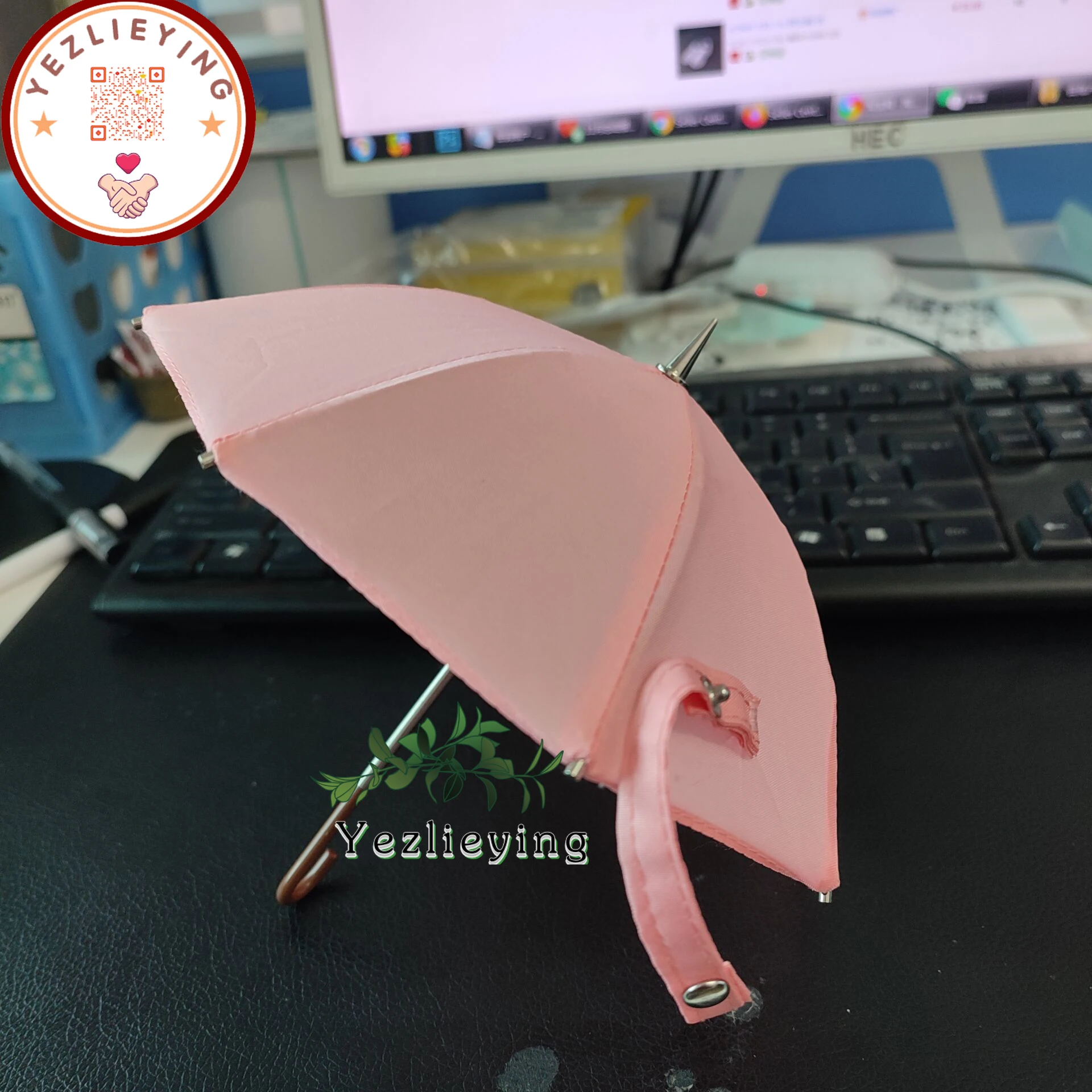 

Pink1:6 Action Figure Accessories Soldiers Umbrella Model 1/6 Scale Figurine Dolls Rainproof Cloth Fit 6/12INCH Poppy Parker Toy