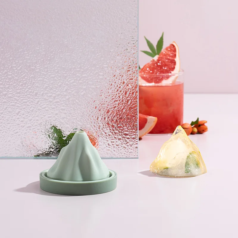 

2022 New Snow Mountain Ice Cube Mould Food Grade Silicone DIY Ice Tray Ice Making Mould Send Funnel Kitchen Tools Accessories