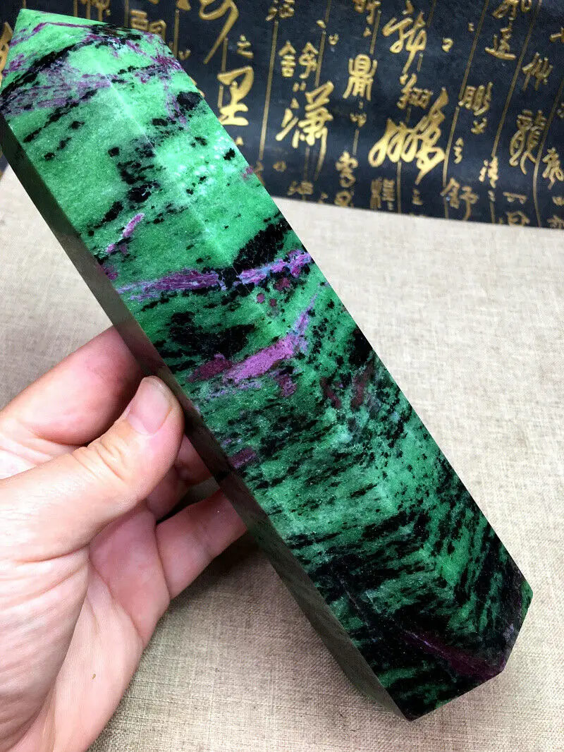 

1pc Natural Red and Green stone Crystal Magic Wand Obelisk Point Healing