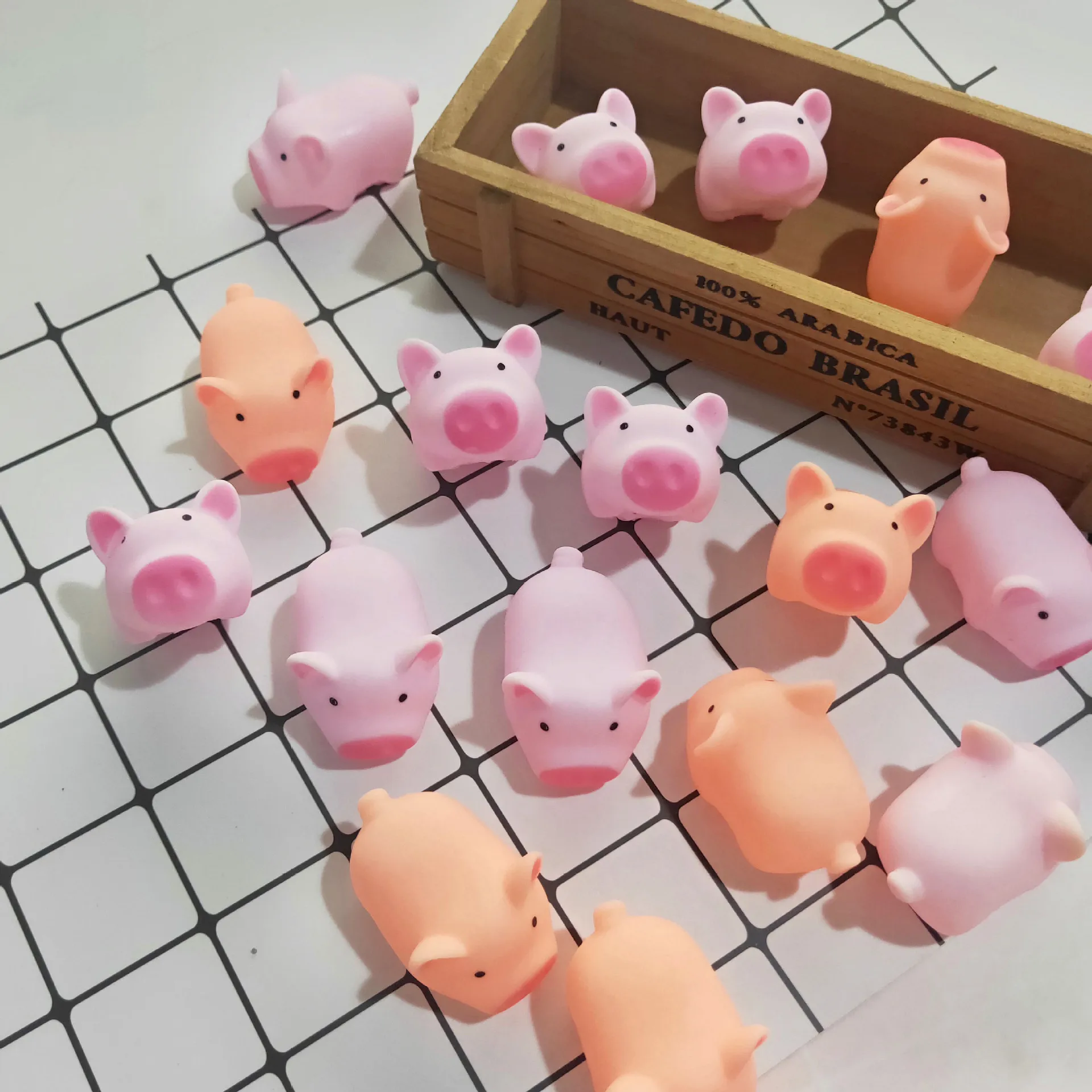 Juguete de cerdo rosa de dibujos animados, dispositivo exprimidor para la diversi&oacute;n, llamada relajaci&oacute;n-0