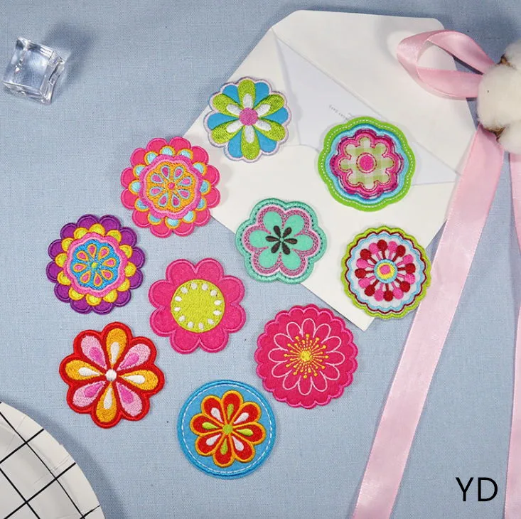 Новое поступление 10 шт. Мультяшные нашивки с вышивкой цветами утюгом модная