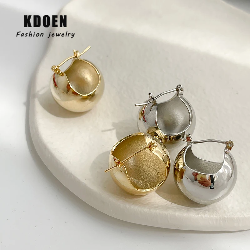 

European and American Minority Design Simple Hollow Out Metal Ball Pendant Earrings For Woman Korean Fashion Jewelry Accessories