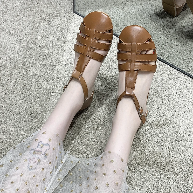 

Women Flat Sandals 2021 Classic Vintage Rome Closed Toe d Sandals Fashion Buckle Strap Casual Beach Sandals Shoes Beige Khaki