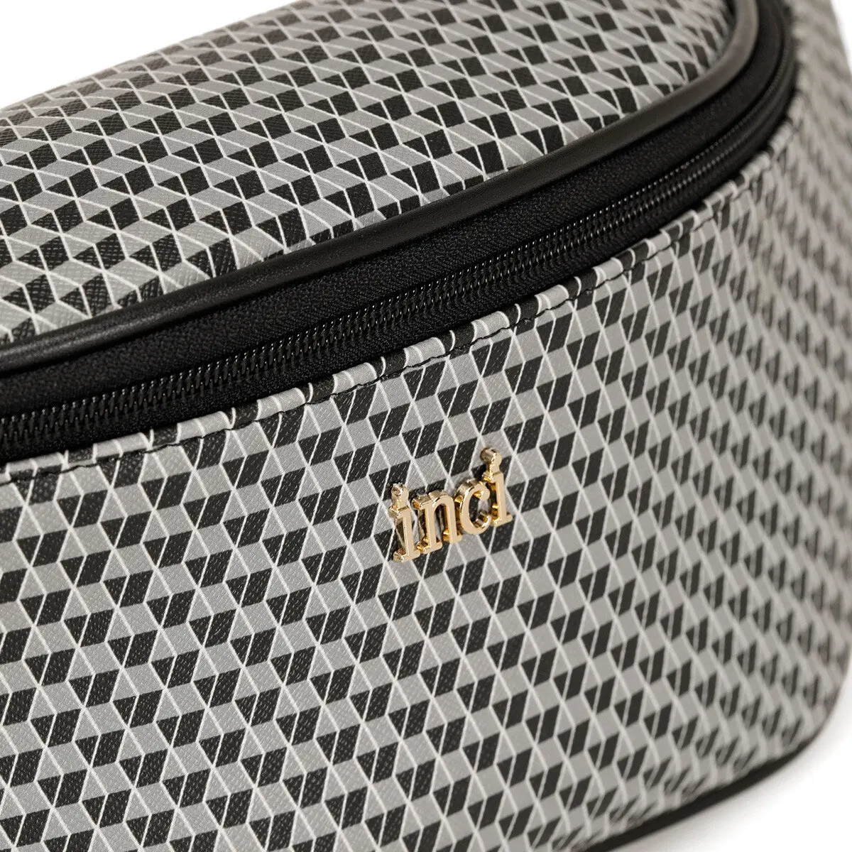 

Pearl DANNA Smoked Women Waist Bag