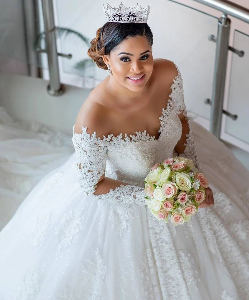 

Fashion African Princess Ball Gown Wedding Dress Long Sleeve Beading Lace Bridal Gown