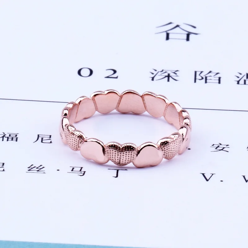 

Женское кольцо из серебра 2019 пробы, с розовым золотом