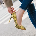 Новые весенние пикантные женские туфли-лодочки из змеиной кожи на высоком каблуке с острым носком; Женские вечерние туфли на каблуке; sapato